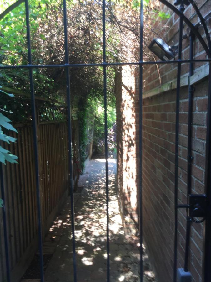 9 Chudleigh Close Διαμέρισμα Μπέντφορντ Εξωτερικό φωτογραφία
